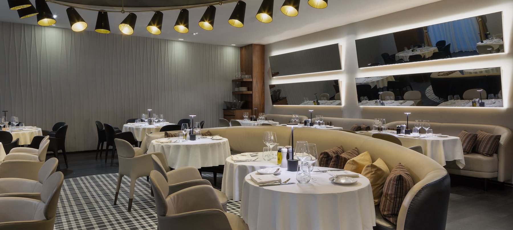 Distrikt Bar & Kitchen